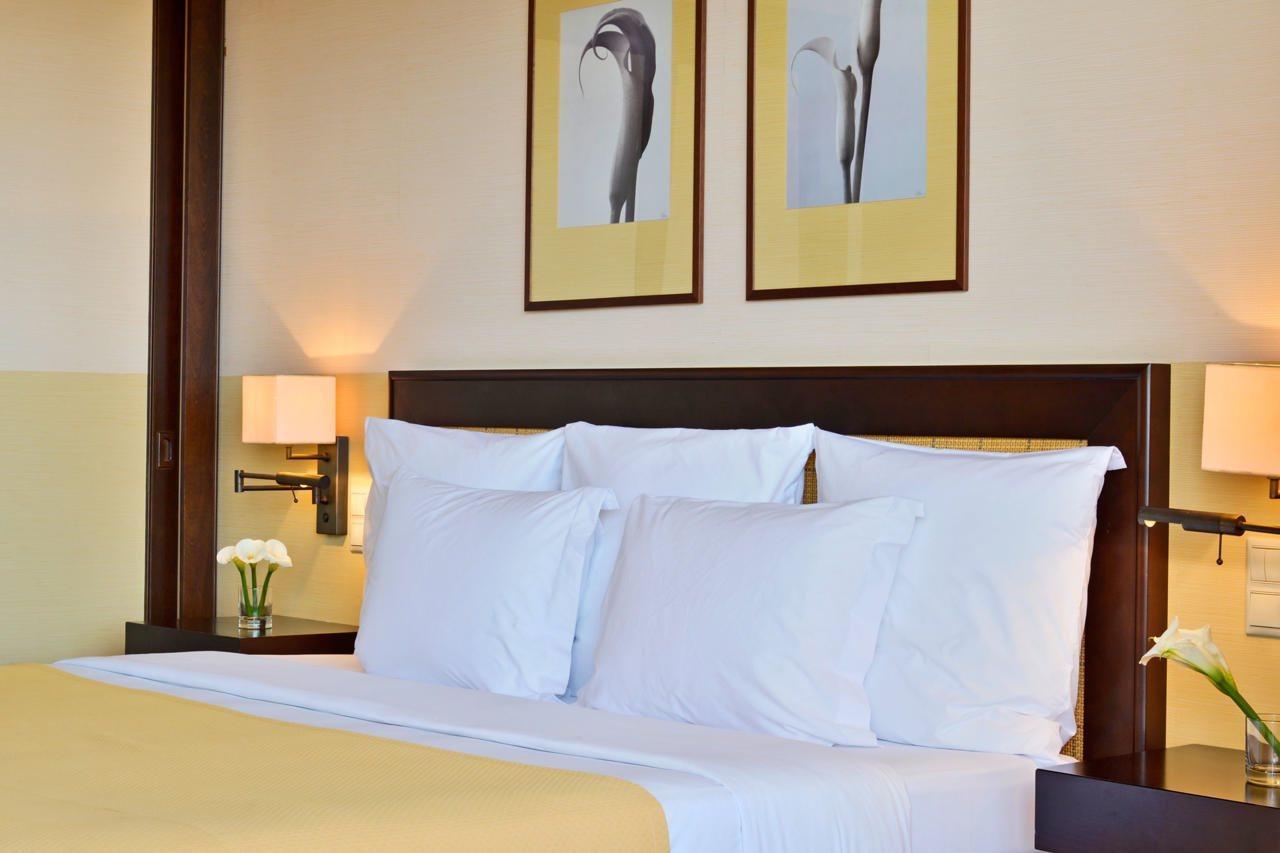 Pestana Vila Sol - Vilamoura Premium Golf Resort Exterior photo A bedroom at the hotel