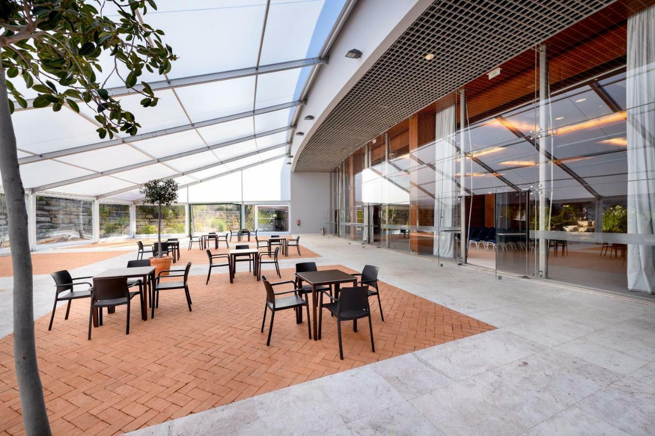Pestana Vila Sol - Vilamoura Premium Golf Resort Exterior photo Interior of the library
