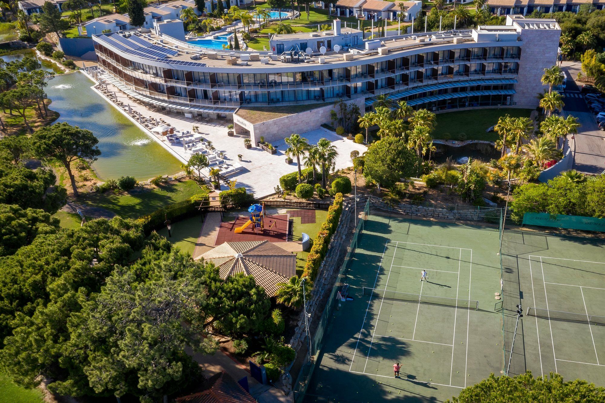 Pestana Vila Sol - Vilamoura Premium Golf Resort Exterior photo Aerial view of the resort