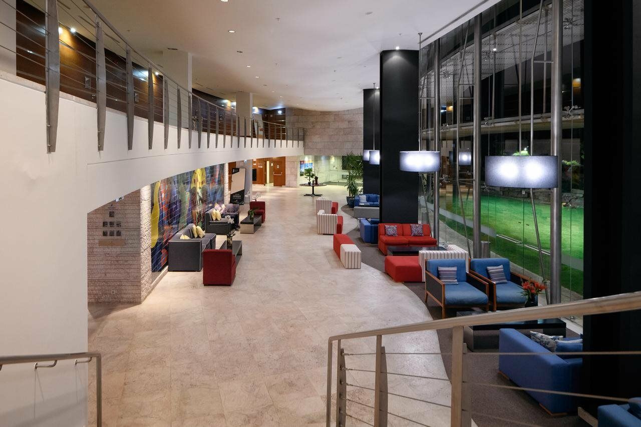 Pestana Vila Sol - Vilamoura Premium Golf Resort Exterior photo The lobby of the hotel
